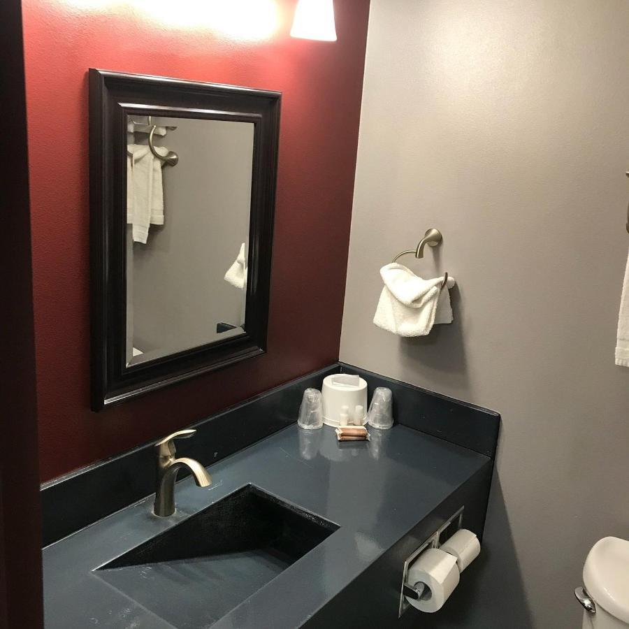 Downtown Vegas Beautiful Unit At 4 Queens Casino Fremont Las Vegas